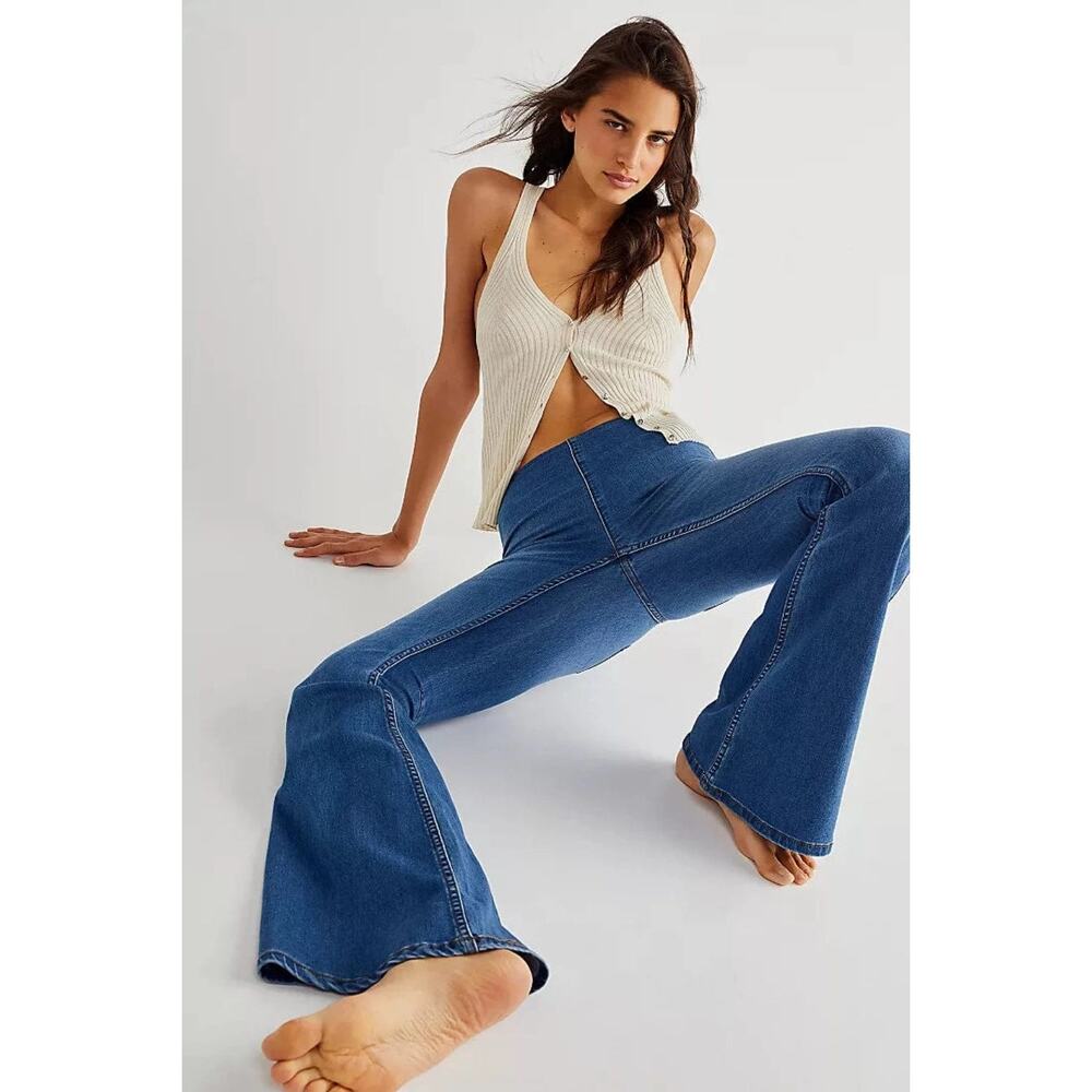 Free People Penny Pull-On‎ Flare Jeans 28 Mid-Rise Bell Bottom Pants Rich Blue